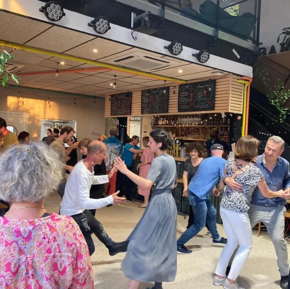 15H30 - INITIATION ET DANSE SWING/ LINDY HOP P ...