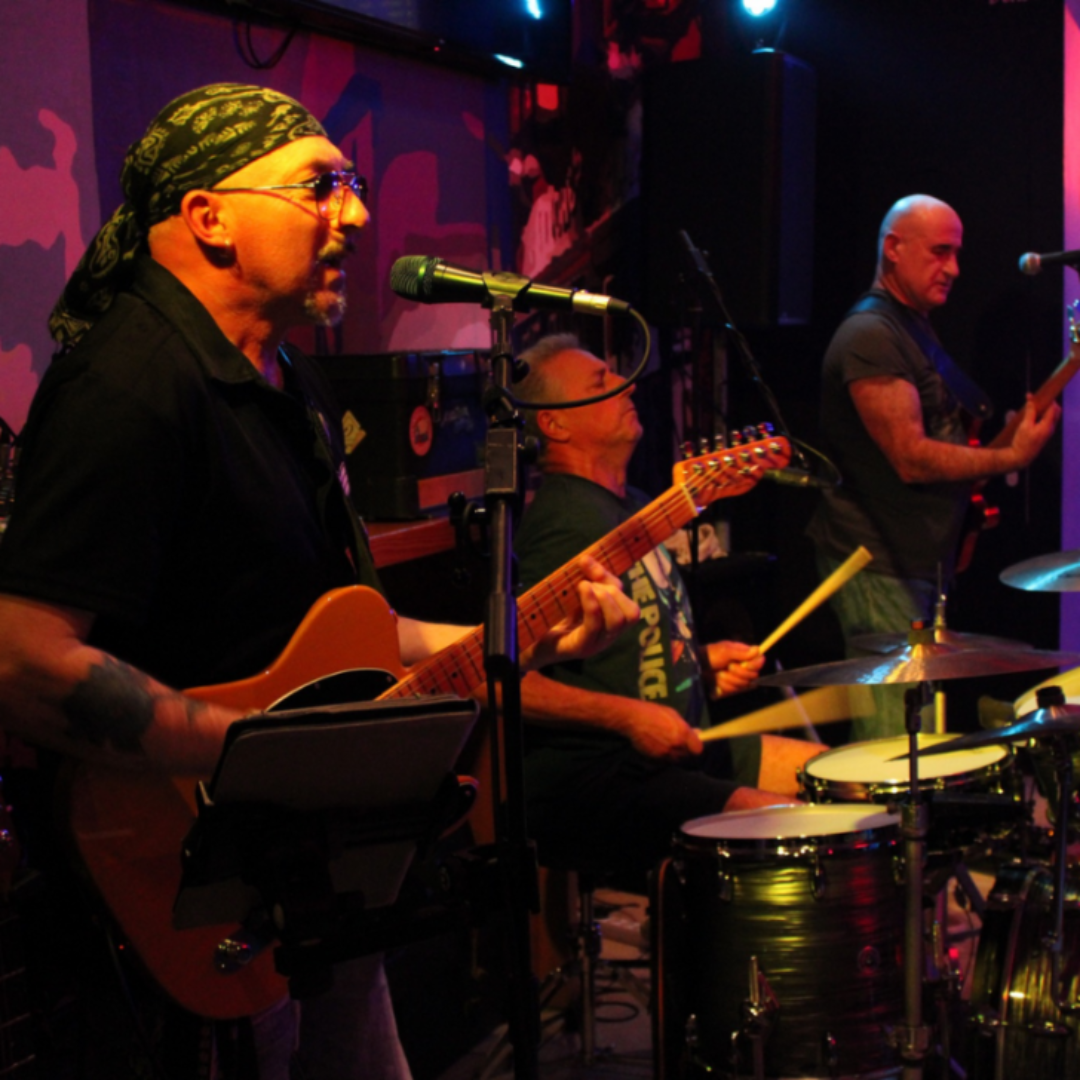 22H30 : CONCERT LIVE ROCK'N'POP - POURKOIPA