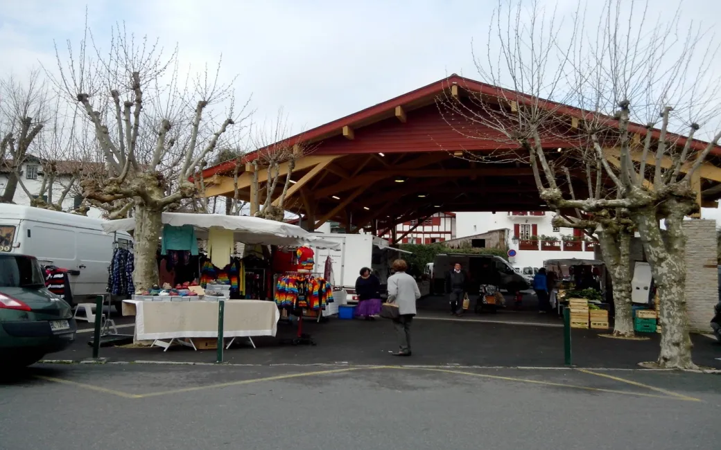 Marché hebdomadaire - Crédit: mairie | CC BY-NC-ND 4.0
