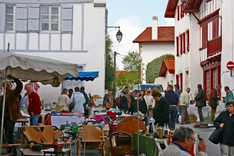Brocante - Crédit: Mairie Ahetze | CC BY-NC-ND 4.0