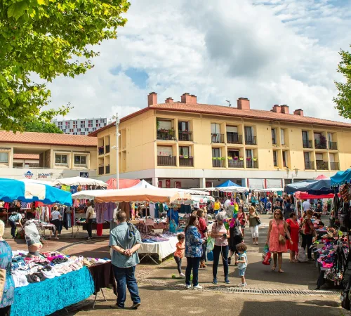 Marché de quartier : Place des gascons