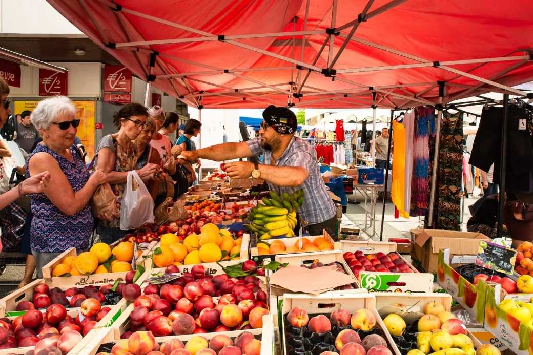 Marché de quartier : ... - Crédit: Mathieu Prat | CC BY-NC-ND 4.0