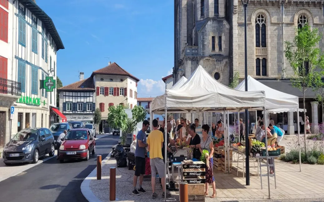 Marché aux produits f ... - Crédit: BAT HASPARREN | CC BY-NC-ND 4.0