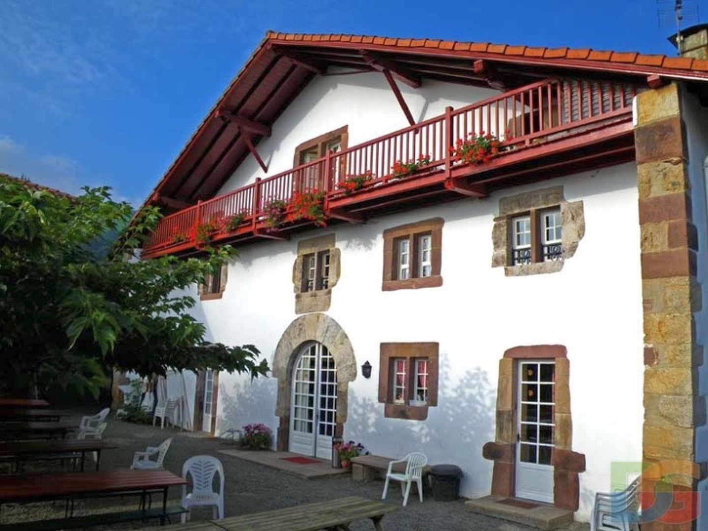 Fête des 20 ans de l'ikastola (école immersive ...