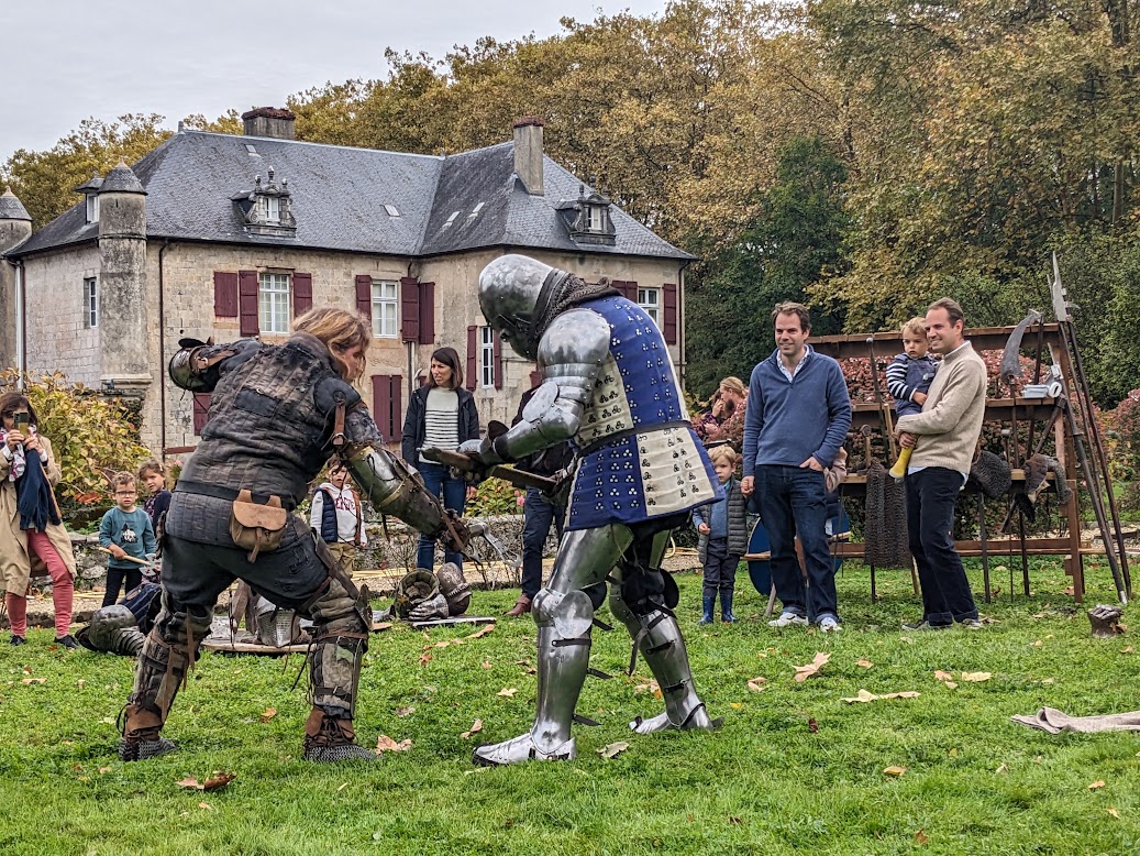 Journée médiévale au Château d'Urtubie : décou ...