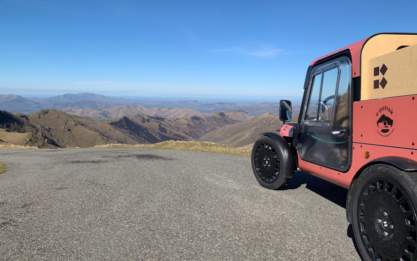 Randonnée en quadricycle électrique à Iraty, r ...