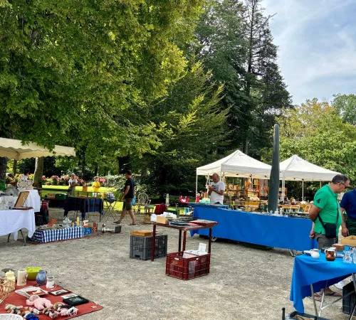 Marché à la brocante