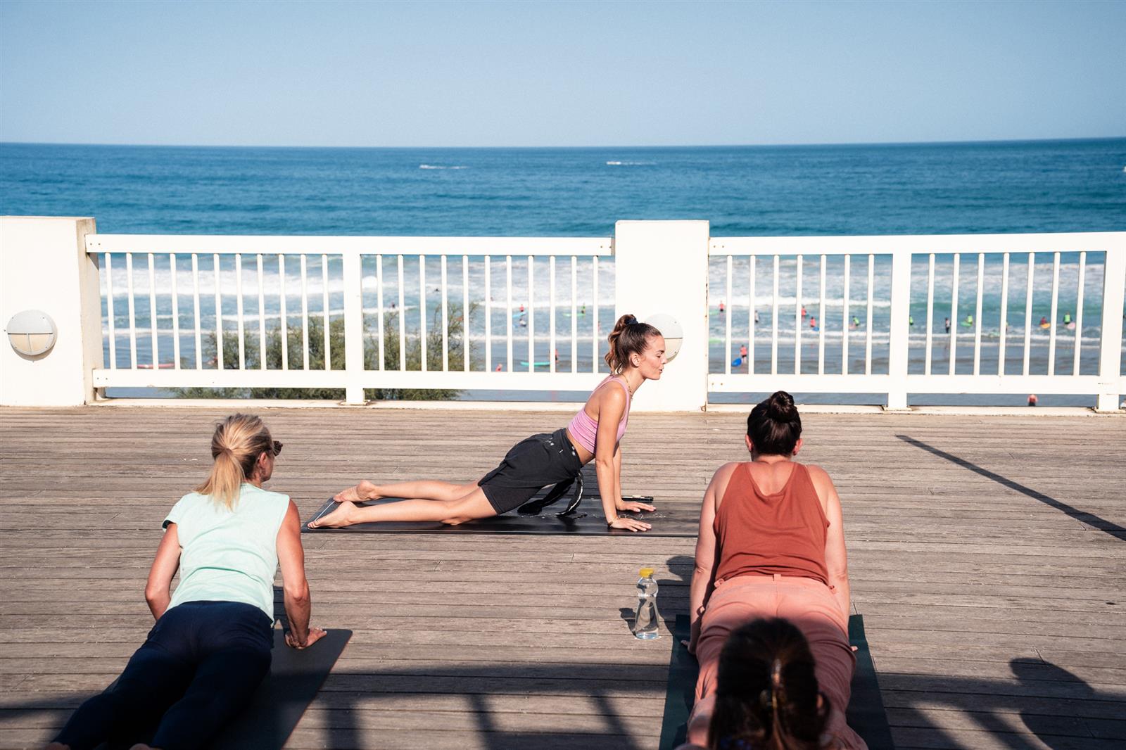 Yoga face à l'océan
