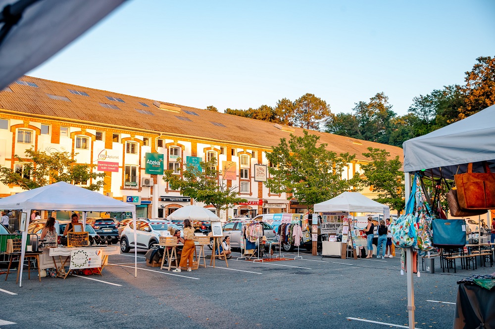 Marché nocturne des Docks