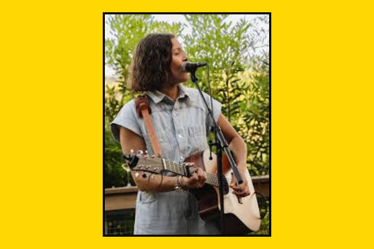 JULIE MUSIC ART - CONCERT LIVE - BIZIPOZ BAR