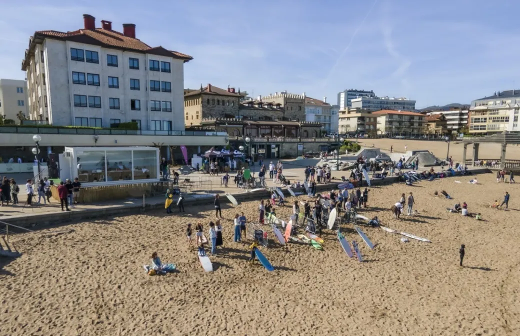 Championnat de Surf « ...