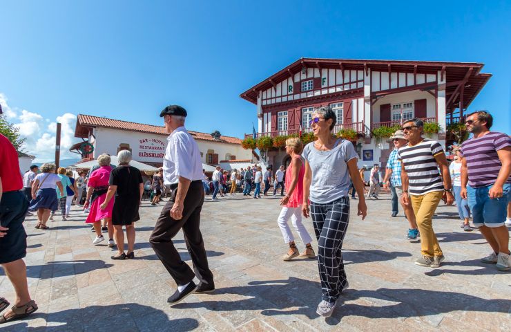 Les Couteliers Basques, des couteaux uniques et de qualité à découvrir ...