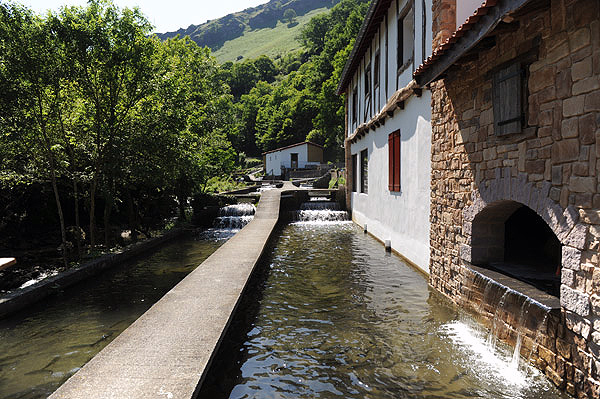 Truite De Banka Other Basque Products In Banca Guide Du Pays Basque