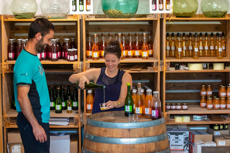 EZTIGAR Cider House