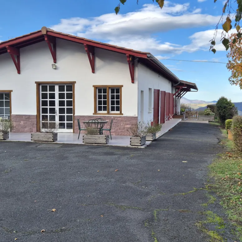 Ithurburia Farm