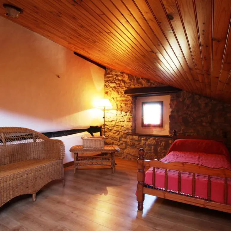 Camping & Casa Rural Mendikoa