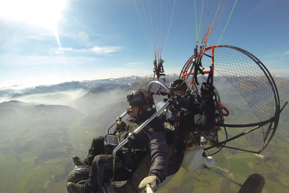 Vallée d'Arberoue Paramoteur