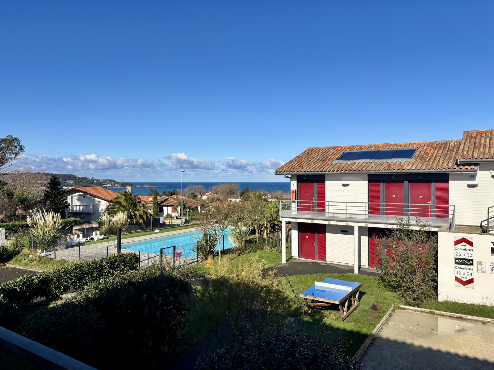 Bella Vista Guest Center Pays Basque