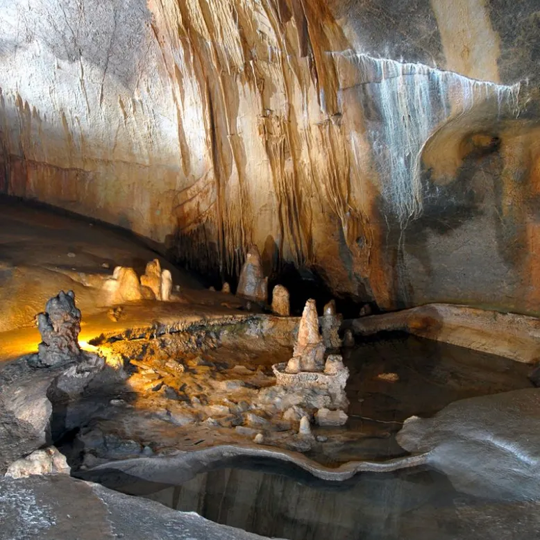 Caves of Isturitz and Oxocelhaya
