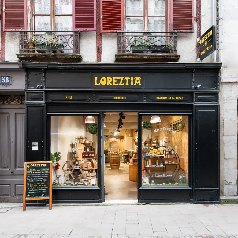 LOREZTIA