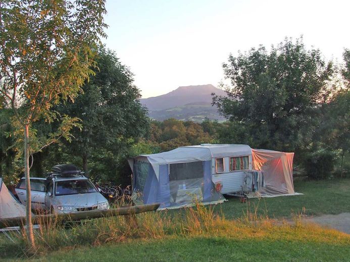 Manex Basque Camping Manex - Séjour nature et authentique à Saint-Pée-sur-Nivelle ...