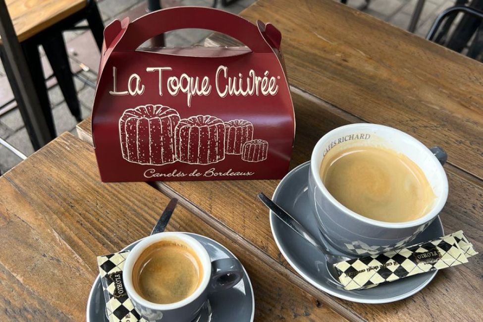 La Toque Cuivrée - L'authentique canelé - Macarons, Gâteaux Basques ...