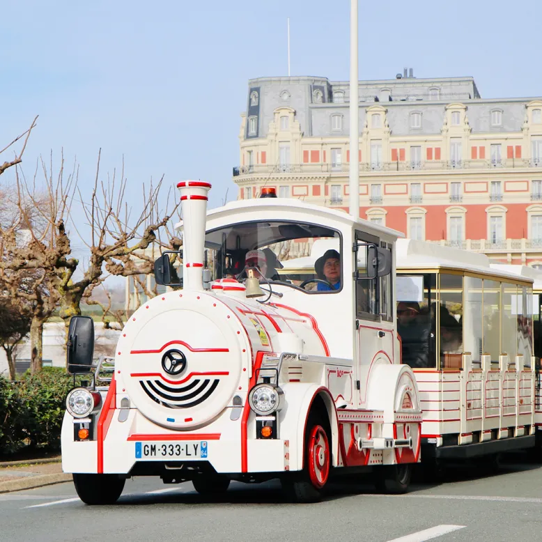Guided tour of Biarritz