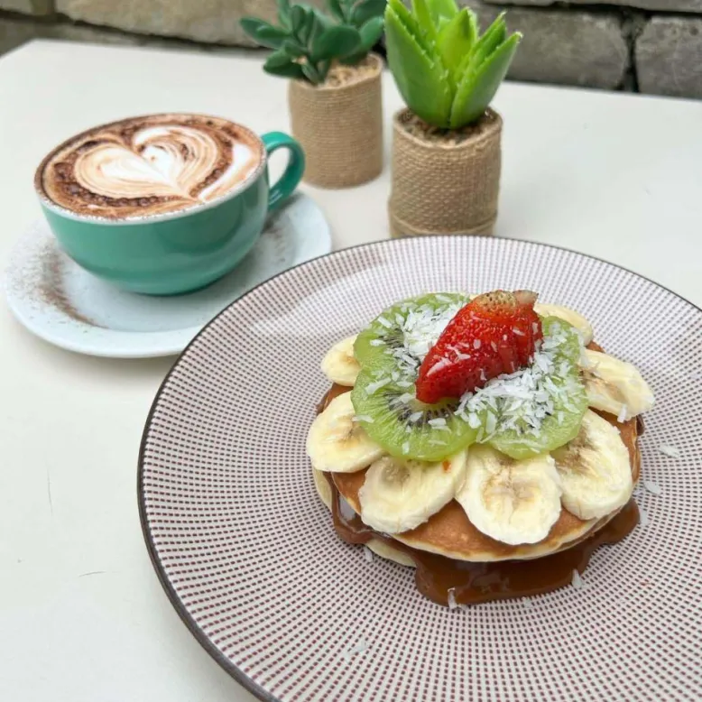 Fusion Cafe & Panadería