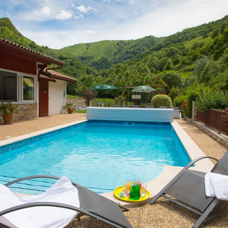 Logis Hôtel Restaurant Sources de la Nive