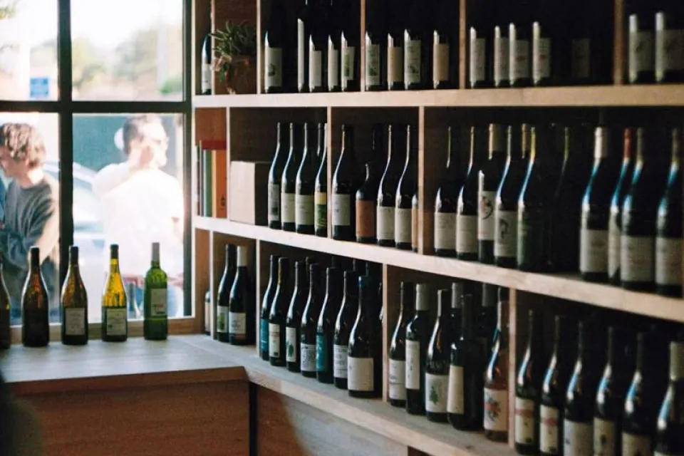 Ivette - Cave à vins & petites faims