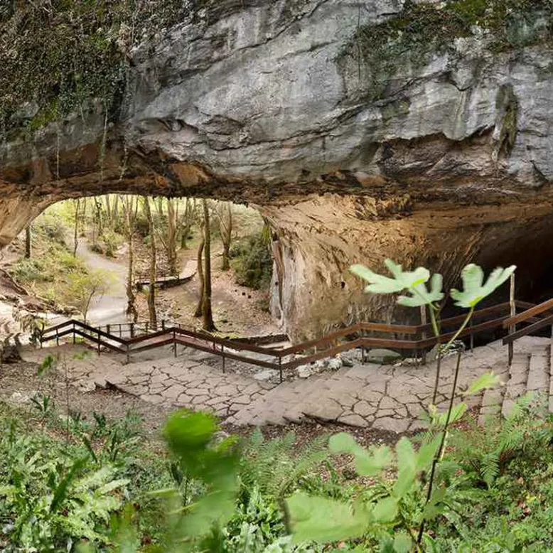 GROTTES ZUGARRAMURDI