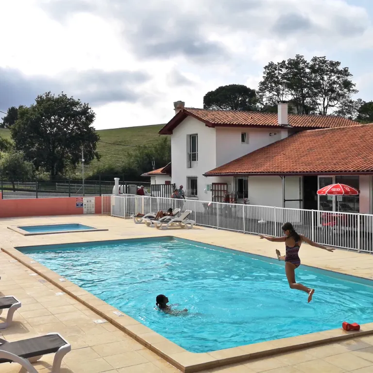 Camping Mendi Azpian: Holidays in the Basque C ...