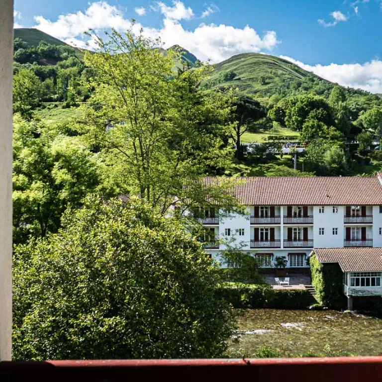 10 villages of the Inland Basque country that ...