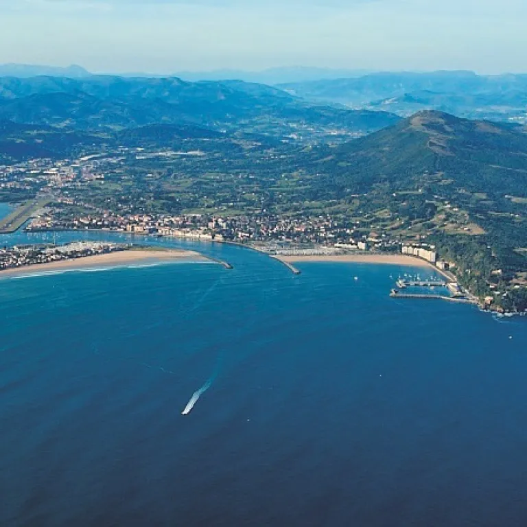 A visit to Hondarribia and Irun: charming medi ...