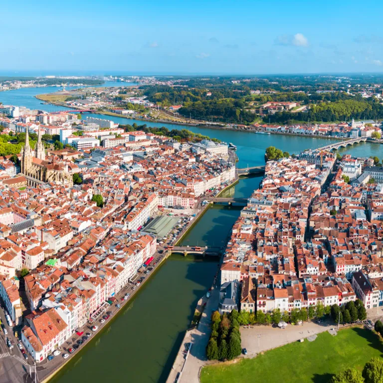The best things to do on Sunday in Bayonne?