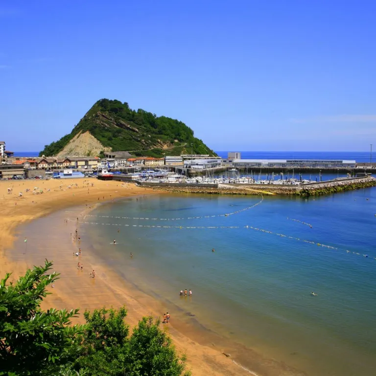Getaria, a must-see on the Gipuzkoa coast of G ...