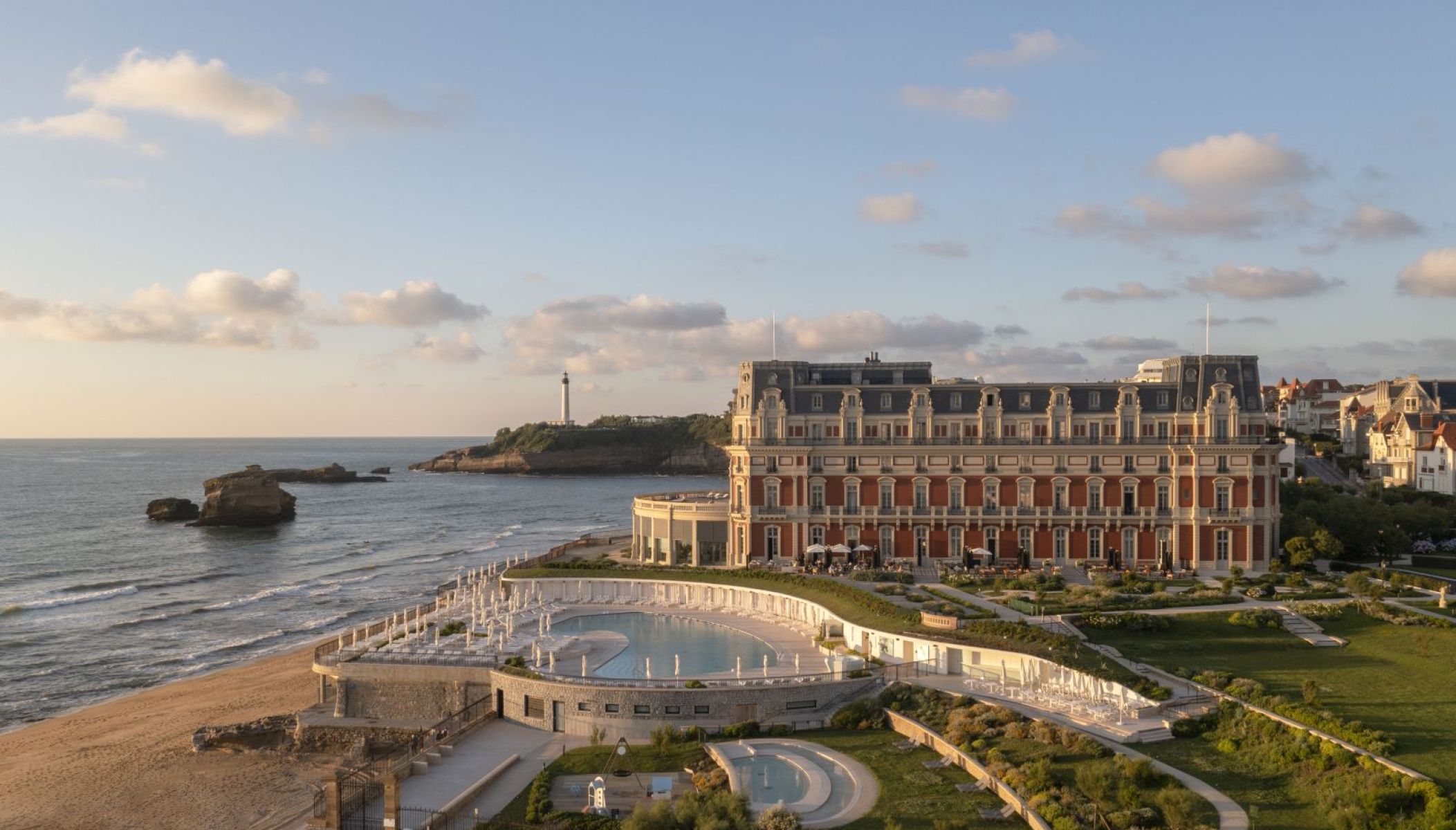 Hôtel du Palais, Biarritz : élégance et raffinement face à l’océan