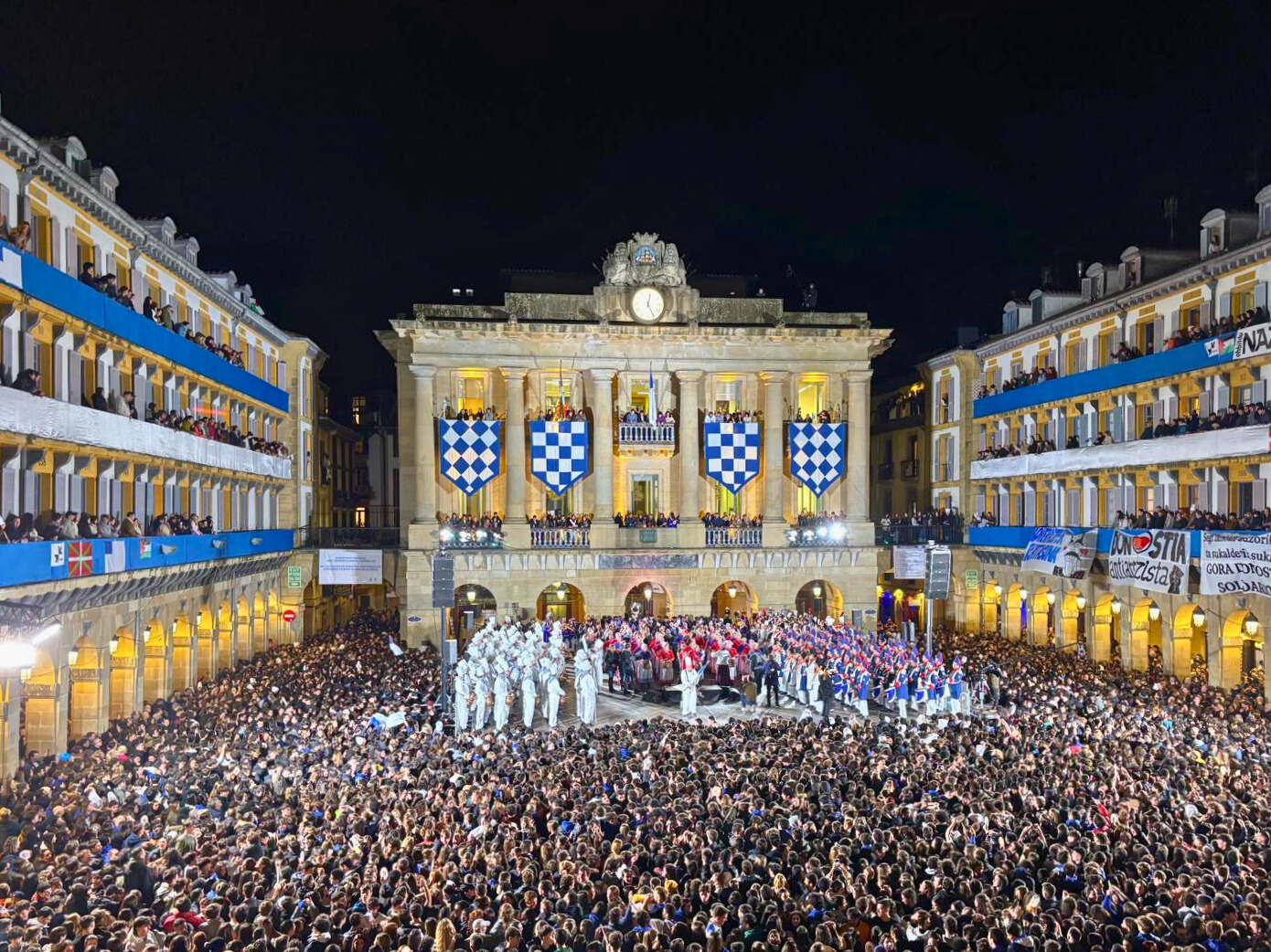 The Tamborrada of San Sebastián: a festival to ...