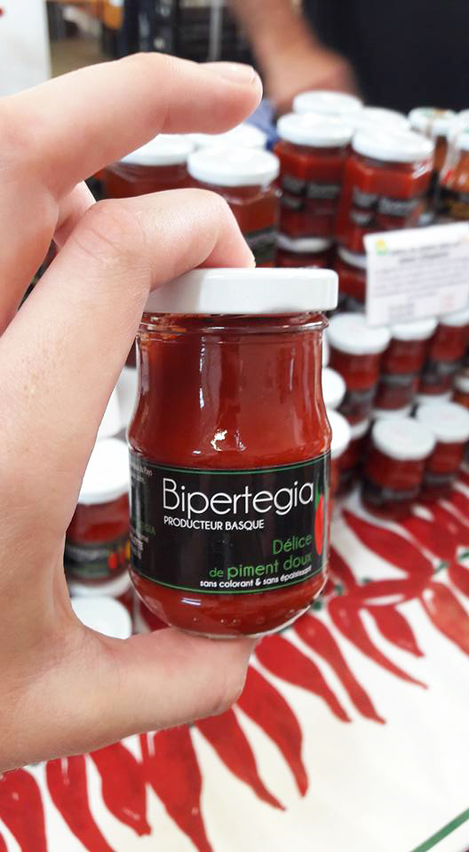 Bipertegia