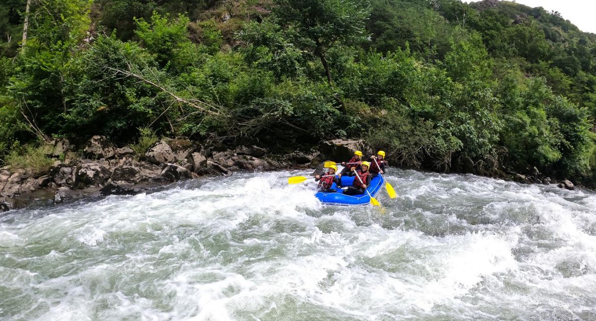 Rafting en la Nive