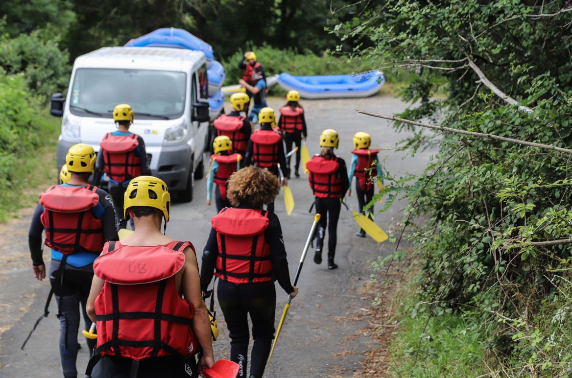 Rafting en la Nive