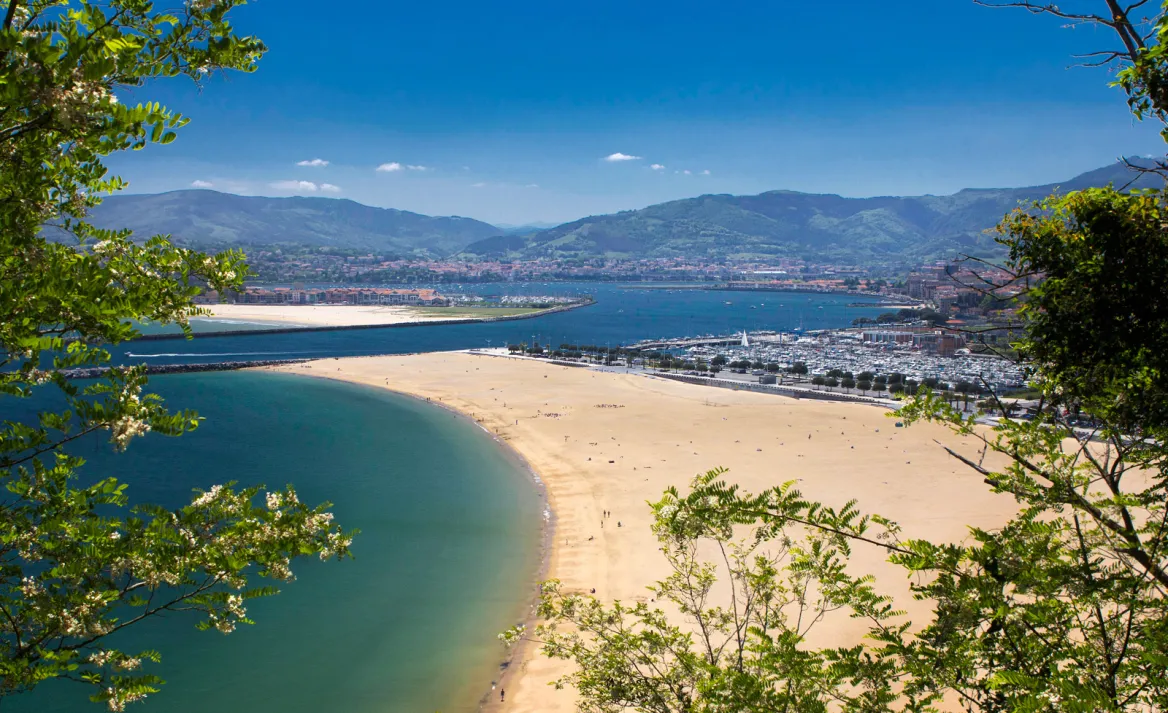 La magnifique plage d’Hondarribia