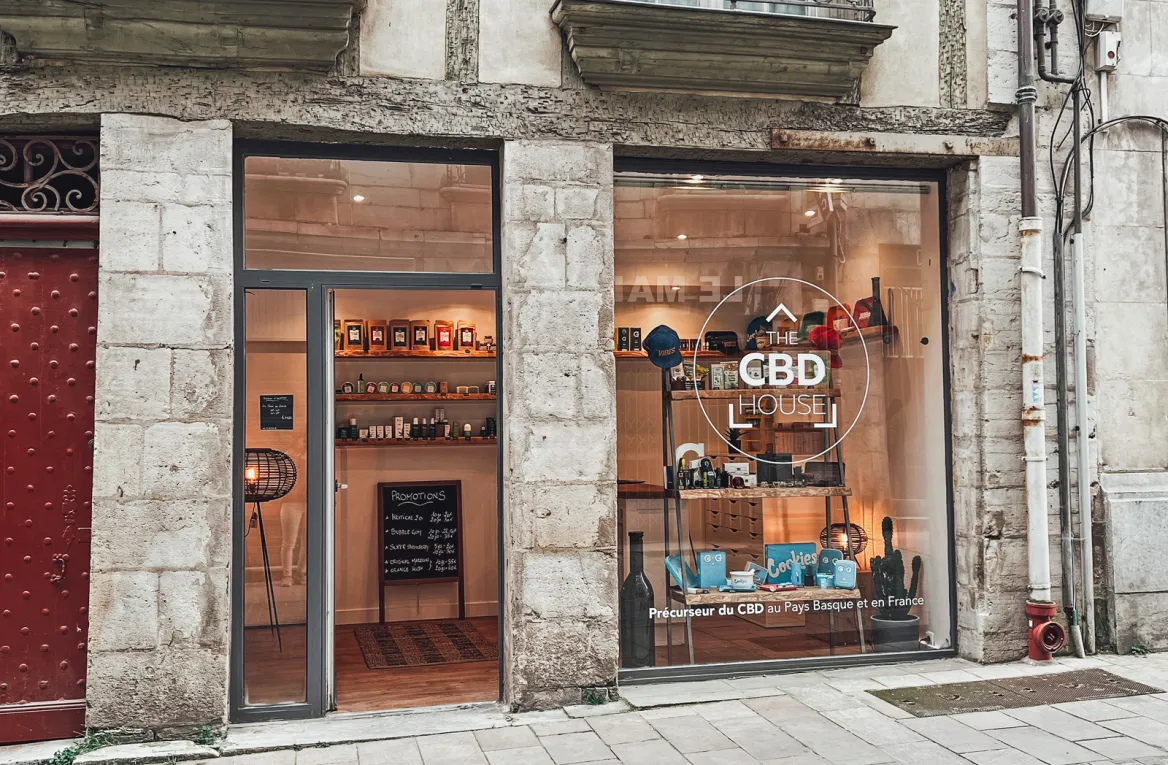 Shop CBD HOUSE