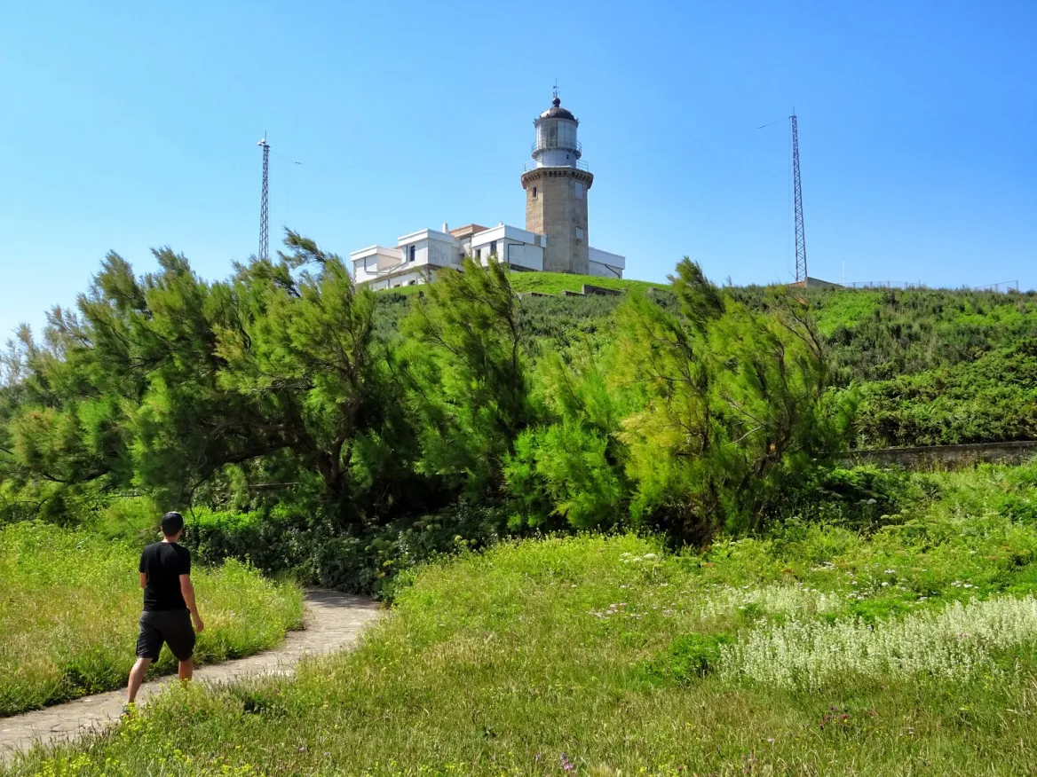Le premier phare, fonctionnel jusqu’en 1909