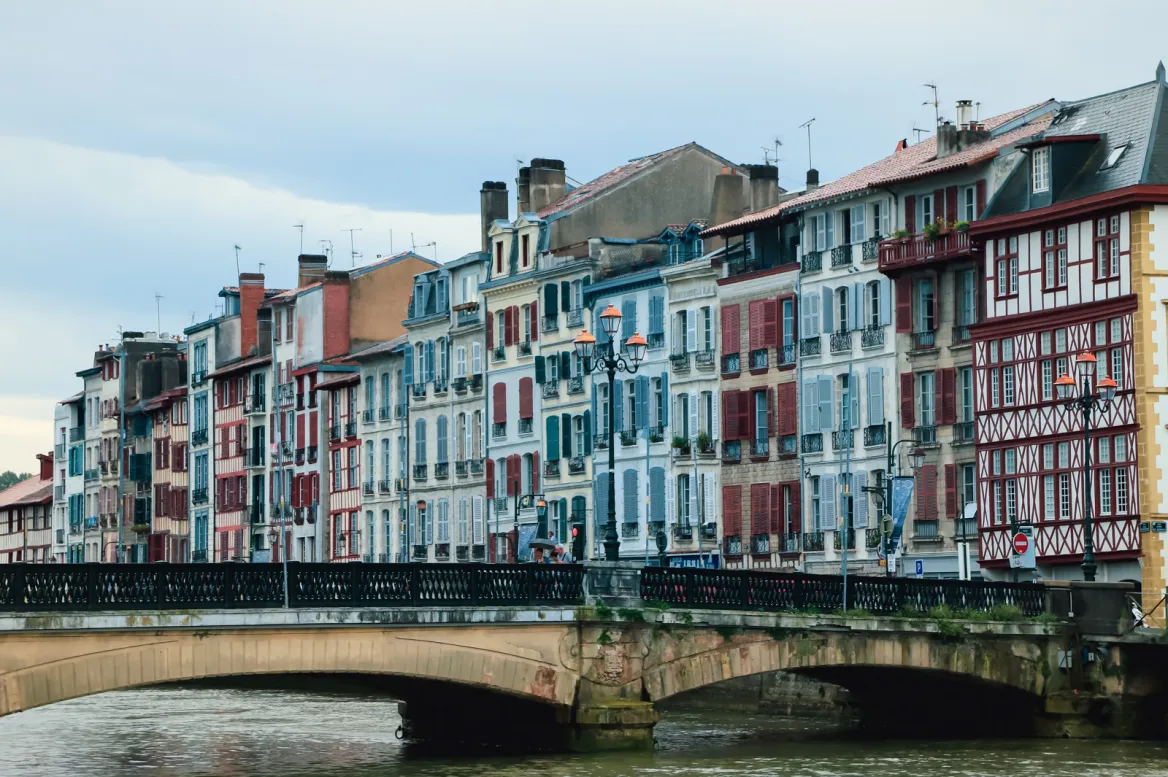 Bayonne