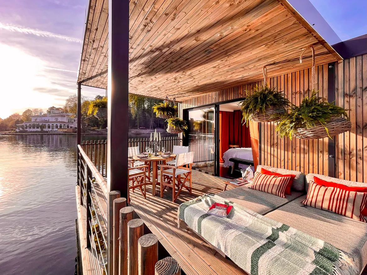 Floating Lodges on the Lake