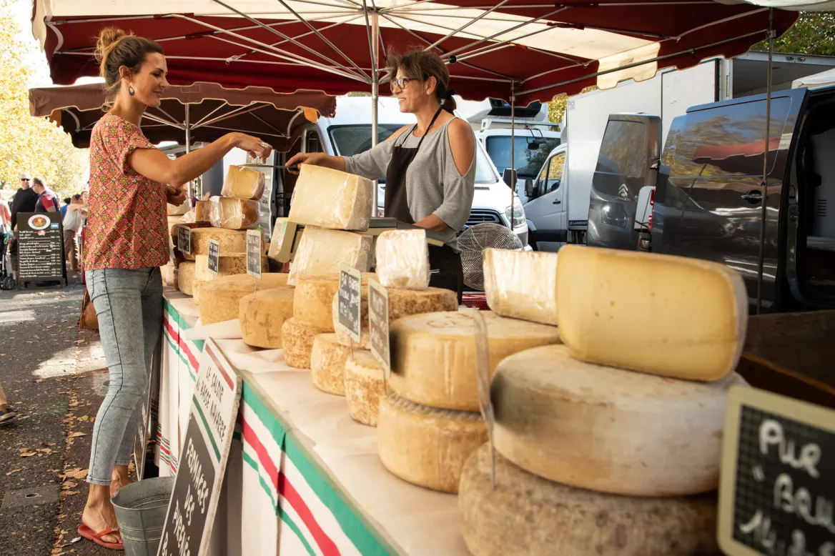 The Quintaou Market and its Basque Country Flavors