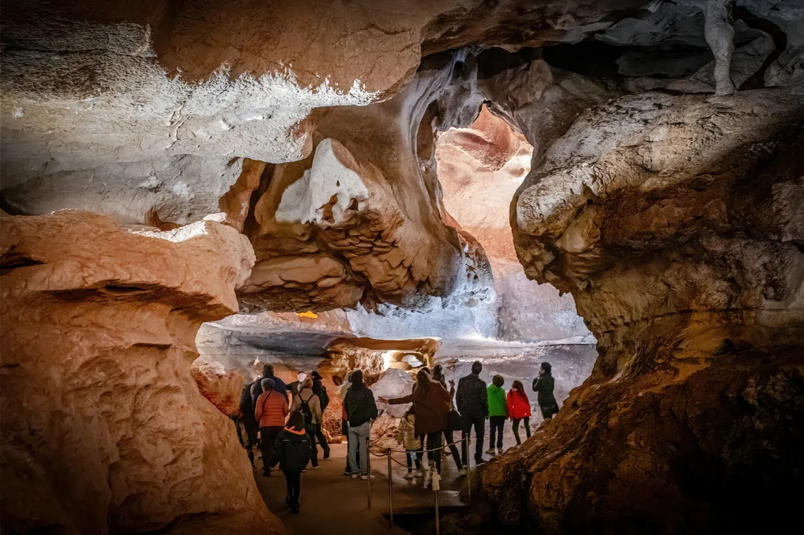 Las cuevas de Sara