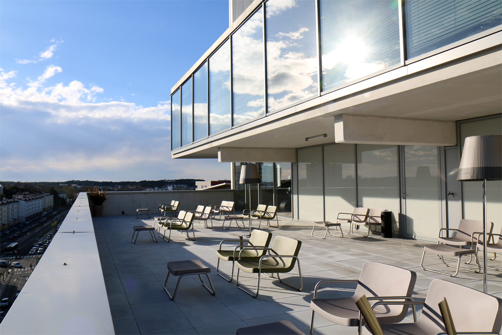 Terrasse hôtel OKKO