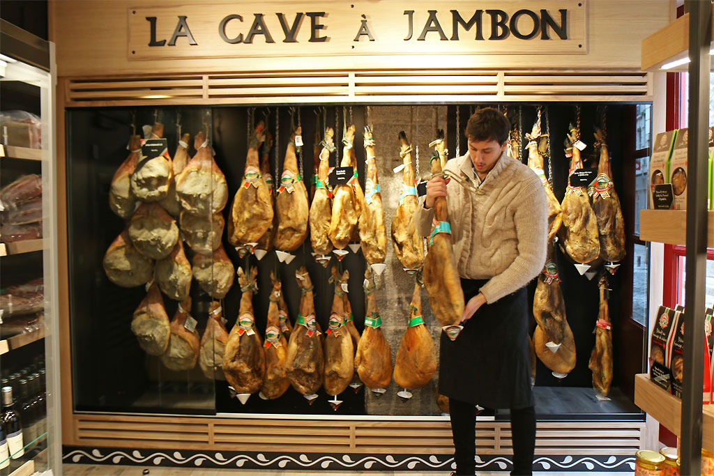 Jambons Etxe Peio Bayonne